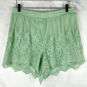 TORRID Embroidered Lace Scalloped Pull On Shorts Elastic Waist Seafoam Boho M