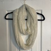 Women’s infinity scarf