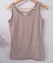 Duluth Trading Company Tank Size Medium