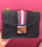 BLACK SUEDE CROSSBODY BAG 