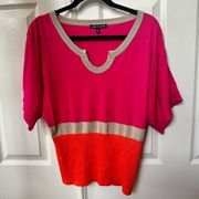 Cable and Gauge pink and orange short sleeved sweater