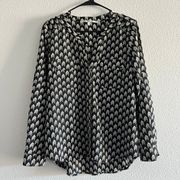 Collective Concepts Shirt Womens Small Black Blouse Arrow Print