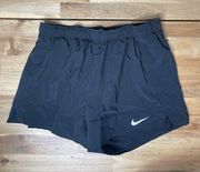 Nike 🎀  Dri Fit Lined Athletic Short in Black SIZE M MEDIUM