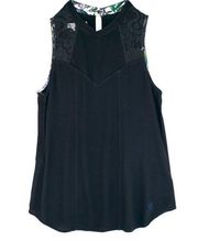 ✨ Vera Bradley Navy Blue Lace Tank Top Large