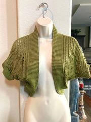 Like new Apt 9 bolero style cropped cardigan. Sz S