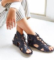 JOIE Toledo Gladiator Flat Sandals Peep Toe in Black Leather Women's 37.5