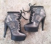 Shoe Republic LA Silver Ankle Platform Boots Size9