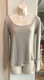 Like new  lightweight sweater/top. Sz M