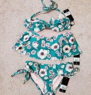 Wild fox 3 piece swimsuit XS/S