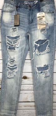 💛Seven7 Worn & Torn Girlfriend Jeans Light Wash 6