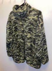 Sherpa Pullover