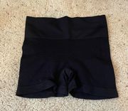 black gym shorts 