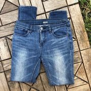 BDG (UO) Mid Rise Twig Ankle Jeans Size 26