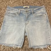 Levi’s  711 Skinny Jean Cutoffs