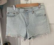 Levi’s  Light Wash Wedgie Short