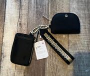 Dual Pouch Wristlet Black/Gold