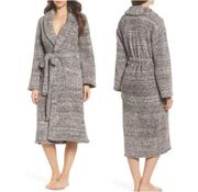 BAREFOOT DREAMS Cozychic Heathered Adult Robe (1)