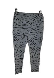 Gray & Black Zebra Stripe Leggings Women L