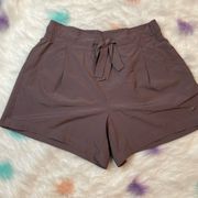 Apana Woman’s High Rise Gray Loose Fit Shorts Size Medium