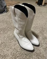 white cowgirl boots