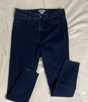 Vineyard Vines High Rise Women’s Size 8 Jeans. Preloved Gently Worn.