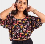 NWT Everly Francesca’s Floral Cropped Oversized Sleeve Top