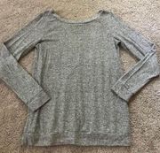 White Birch women’s medium gray top