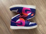 Nike Air Jordan 1 Mid “Fire Pink” 6.5Y