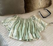 Kiwi & Punch boho sage green tie dye smocked flowy crop top med