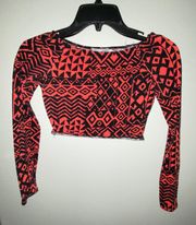 Charlotte Russe CROPPED BRIGHT PINK/BLACK LONG SLEEVE TOP