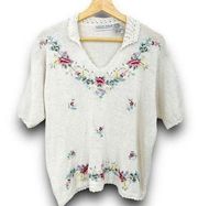 VINTAGE 80's Carolyn Taylor MEDIUM White Knit Floral Embroidered Sweatshirt