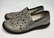 JBU by Jambu vegan Leather shoes silver wildflower Moc size 7