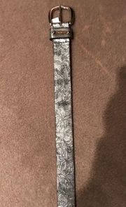 Steve Madden pewter size small belt.