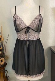 Victoria’s Secret 2002 Vintage Sheer Black Pink Lace Slip Size Medium