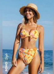 Cupshe Women's  Retro Daisy Print Knotted Top & Cheeky High Leg Bikini Set Sz L