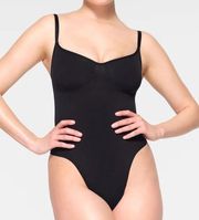 NWOT Skims Seamless Sculpt Thong Body Suit Onyx Size S