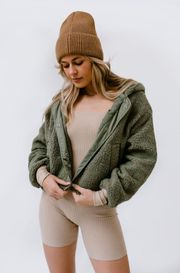 Lightweight Cropped Fleece Jacket