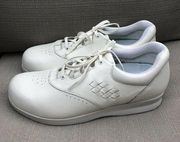 DREW Women’s White Lace Up Comfort Shoes Therapeutic Diabetic Size 8.5N EUC