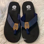Yellow Box Slippers size 10 brand new never been worn navy blue color