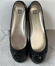 Anne Klein Black Flower Jeweled Flat sz 8.5