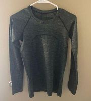 Lululemon  long sleeve swiftly tech shirt size 6 forest green