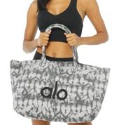 Alo Yoga Iconic Shopper Tote Gray Tie Dye Logo Workout Gym Bag Oversized NWT