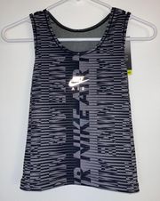 Nike Air Cropped Workout Tank Top