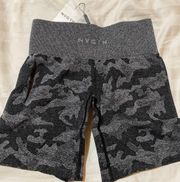 NVGTN Shorts Size Small New Black Camo