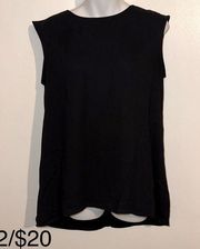 Women’s Black Sleeveless business casual Top  vback Size XS