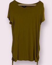 Simply Vera Olive Green T Shirt with Drawstring Sides Size Medium Women’s