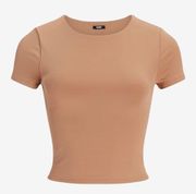 EXPRESS Body Contour High Compression Matte 90's Cropped Tee