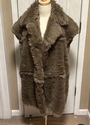 Mango oversized faux fur vest