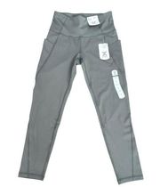 Xersion grey athletic leggings, women’s, Size small 7/8 capri, outside pocket