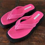 Gianni Bini Pink Leather Platform Flip Flops Size 8.5